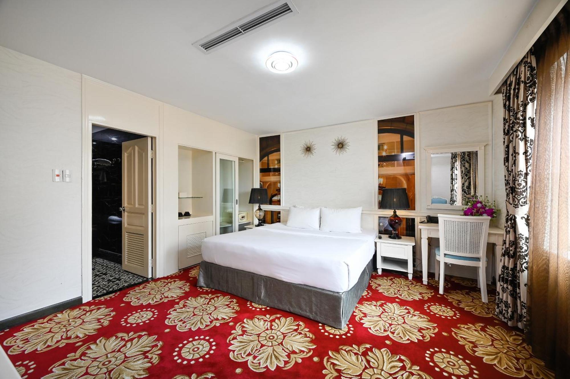 California Saigon & Rooftop Pool Hotel Hô Chi Minh-Ville